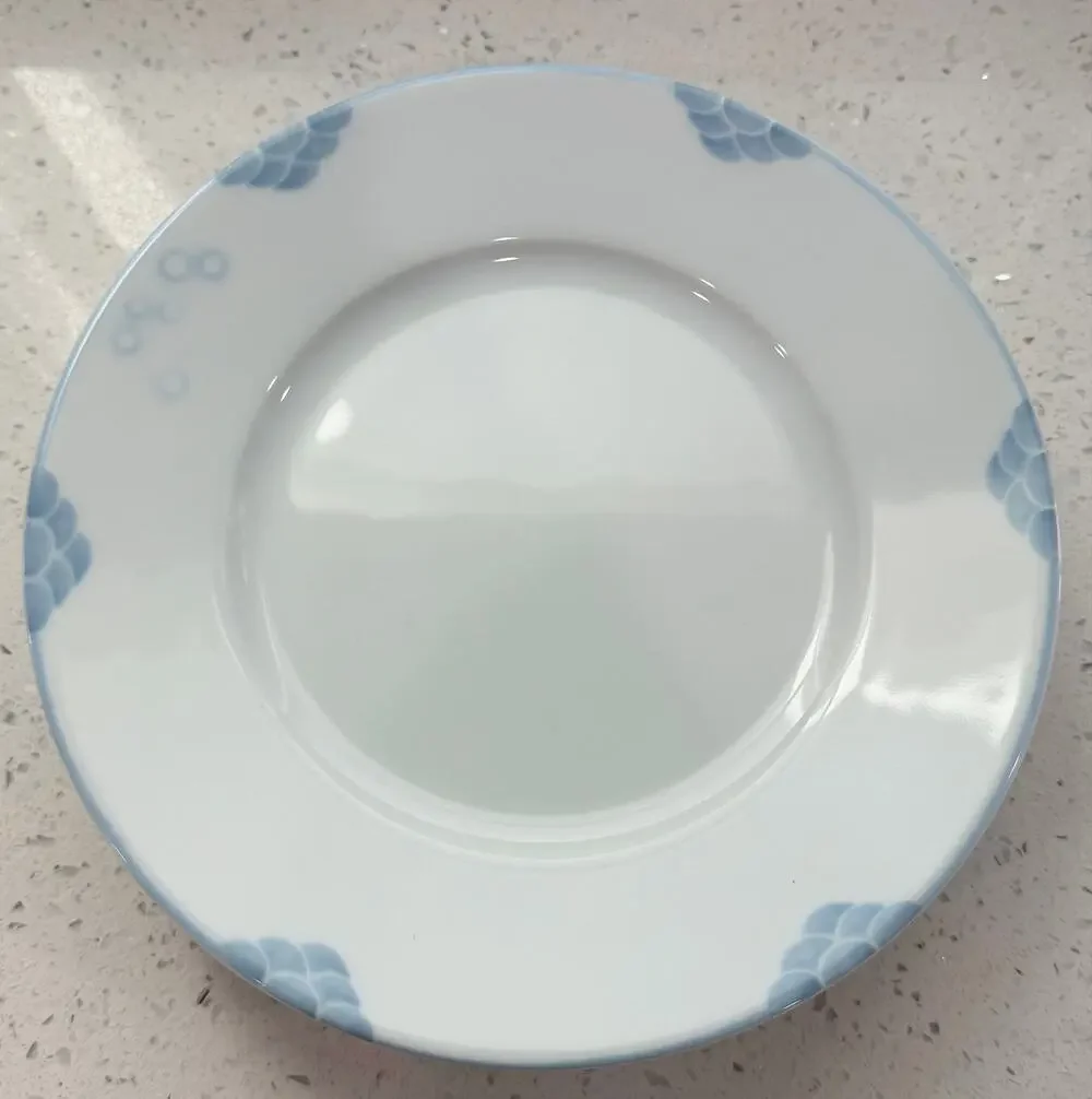 Vintage Schumann Germany Seit 1881 Blue White Porcelain Plates 8” Set of 6
